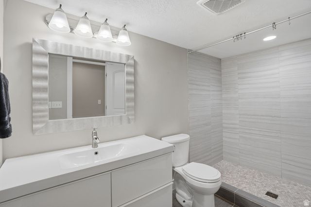 8022 S BIG SYCAMORE DR, West Jordan, UT 84081