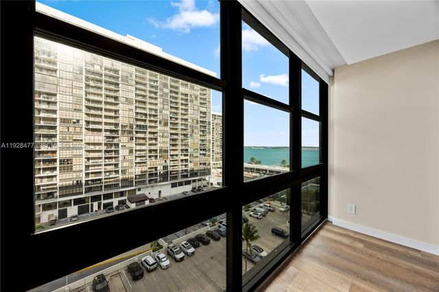 1915 Brickell Ave 1001, Miami, FL 33129