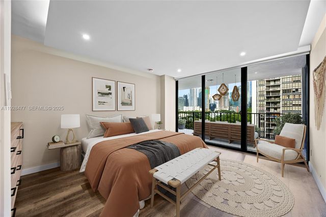 1915 Brickell Ave 1001, Miami, FL 33129