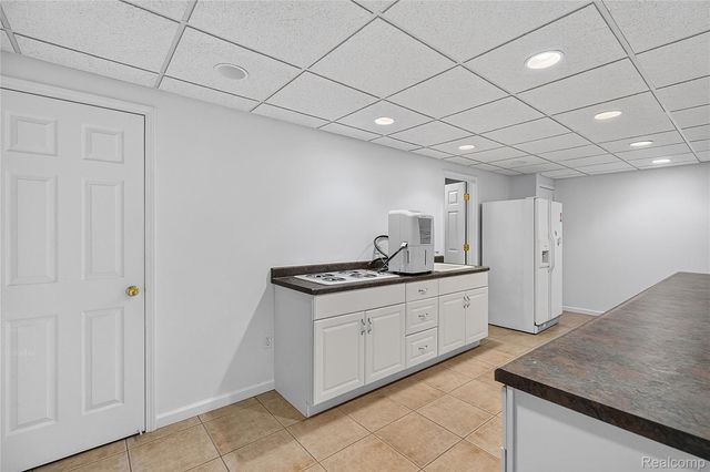 4509 Peppermill Lane, Lake Orion Village, MI 48359