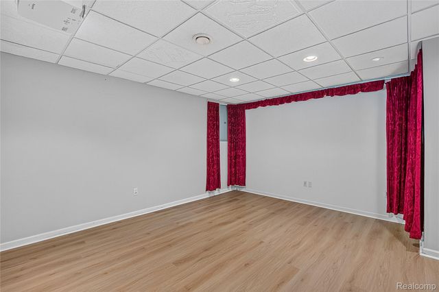 4509 Peppermill Lane, Lake Orion Village, MI 48359