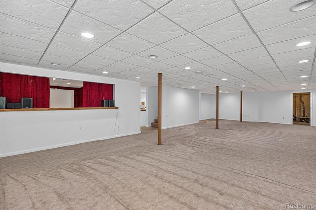 4509 Peppermill Lane, Lake Orion Village, MI 48359
