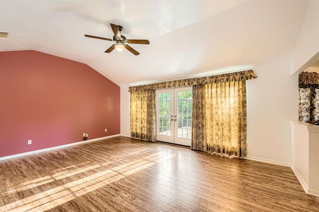 30319 Highland Boulevard, Magnolia, TX 77354
