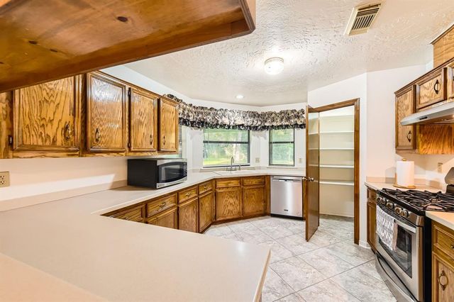 30319 Highland Boulevard, Magnolia, TX 77354