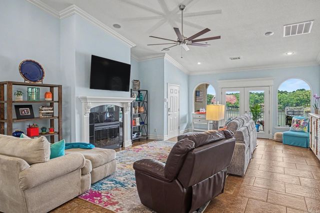 1380 Airport Rd Apt B4, Hot Springs, AR 71913
