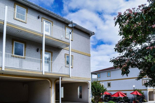 1380 Airport Rd Apt B4, Hot Springs, AR 71913
