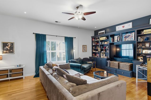 1804 Carrington Ct, Franklin, TN 37064