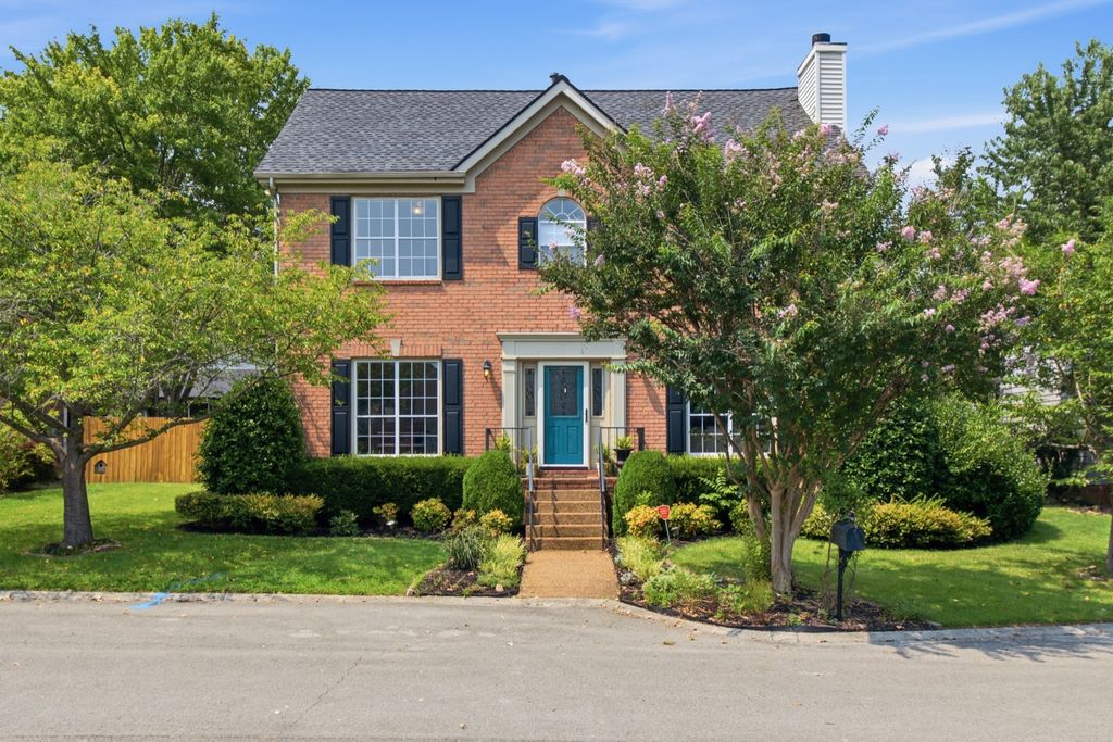 1804 Carrington Ct, Franklin, TN 37064