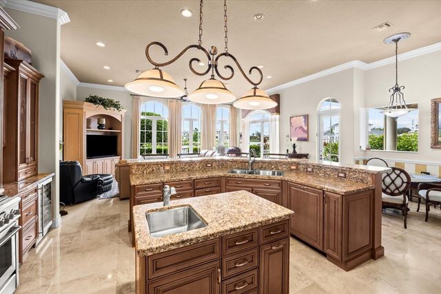 211 SE Bella Strano, Port St. Lucie, Port St Lucie, FL 34984