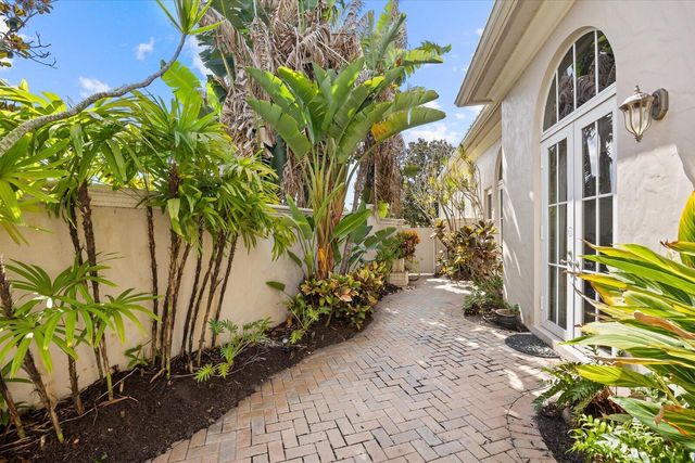 211 SE Bella Strano, Port St. Lucie, Port St Lucie, FL 34984