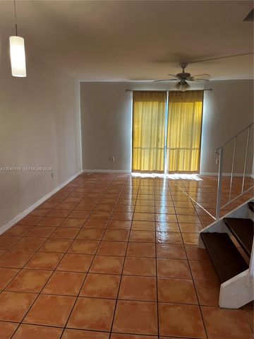 8650 SW 67th Ave 1029, Pinecrest, FL 33156