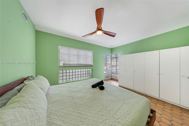 843 NW 3rd St 1, Miami, FL 33128