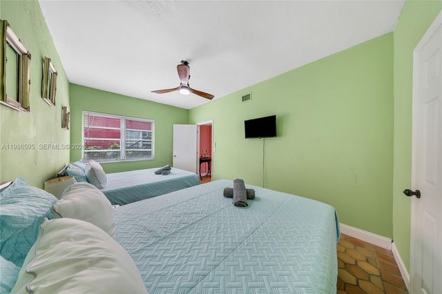 843 NW 3rd St 1, Miami, FL 33128