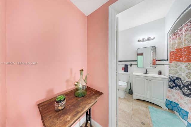 843 NW 3rd St 1, Miami, FL 33128