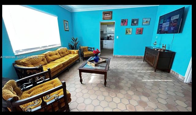 843 NW 3rd St 1, Miami, FL 33128