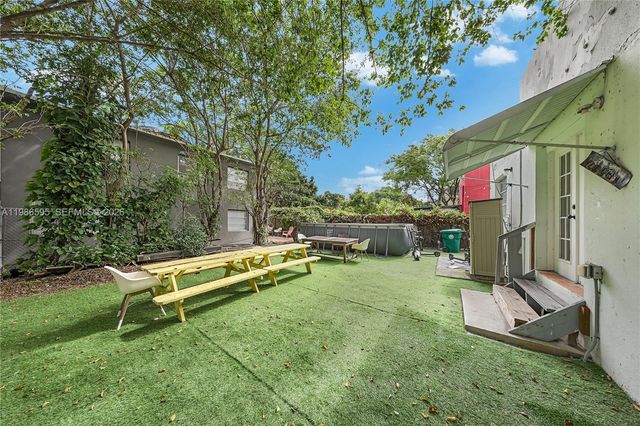 843 NW 3rd St 1, Miami, FL 33128