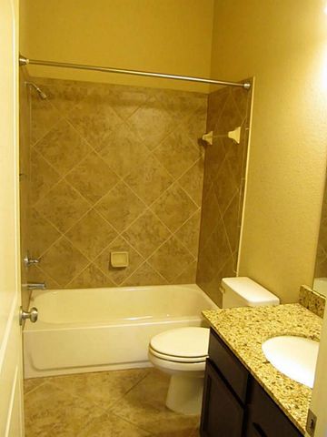 14104 Green Thicket Drive, Pearland, TX 77584