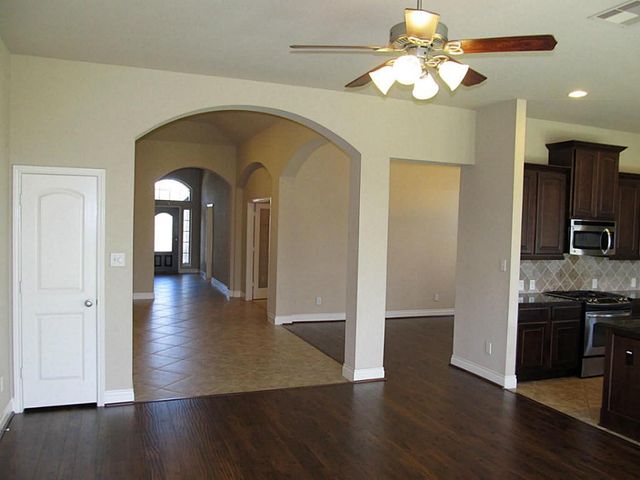 14104 Green Thicket Drive, Pearland, TX 77584