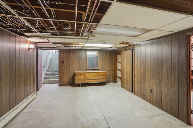 8 Wabasso Terrace, Middletown, RI 02842