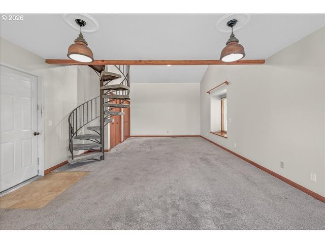 51913 Se WOODMERE Ct, Scappoose, OR 97056