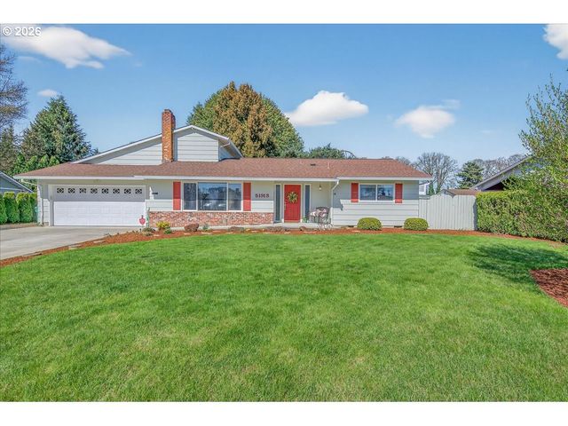 51913 Se WOODMERE Ct, Scappoose, OR 97056