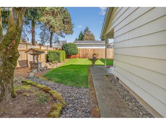 51913 Se WOODMERE Ct, Scappoose, OR 97056