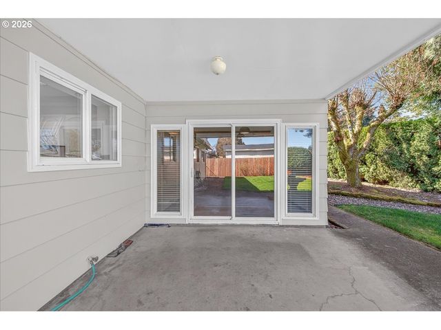 51913 Se WOODMERE Ct, Scappoose, OR 97056