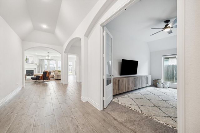 4085 Emerson Cove Drive, Spring, TX 77386