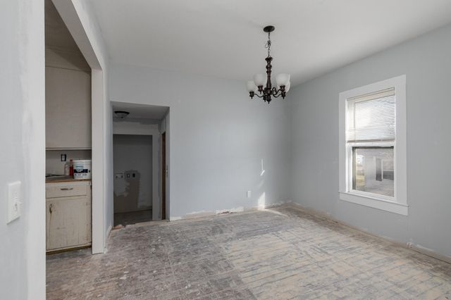 259 E Jefferson Street, Marshfield, MO 65706