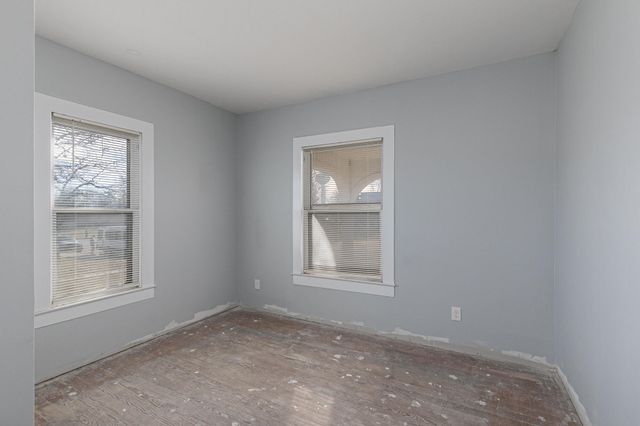 259 E Jefferson Street, Marshfield, MO 65706