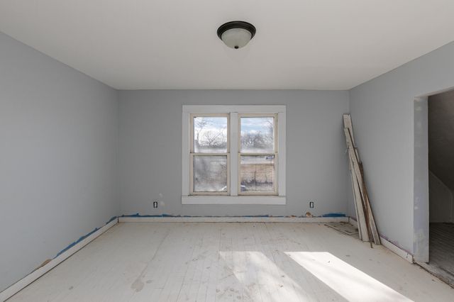 259 E Jefferson Street, Marshfield, MO 65706