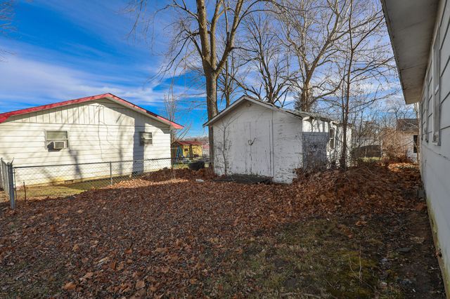 259 E Jefferson Street, Marshfield, MO 65706