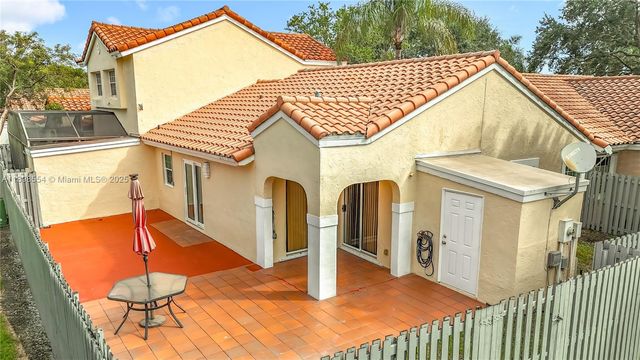 1485 Springside Dr, Weston, FL 33326