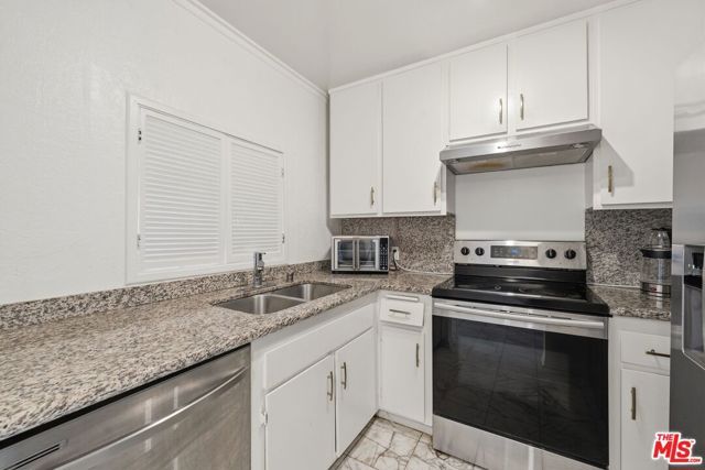 10751 Wilshire Boulevard 1206, Los Angeles, CA 90024