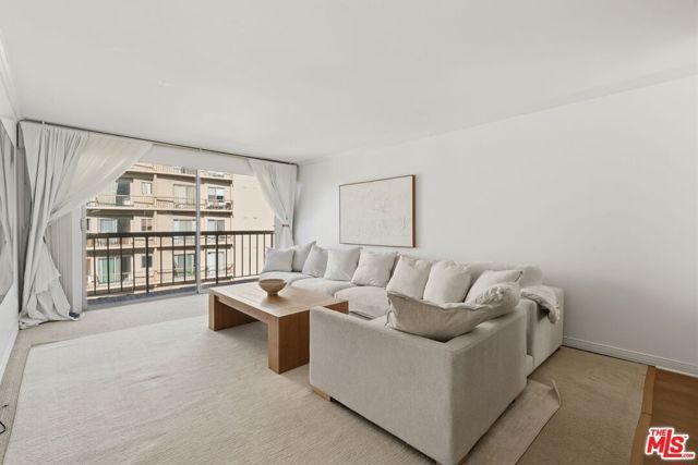 10751 Wilshire Boulevard 1206, Los Angeles, CA 90024