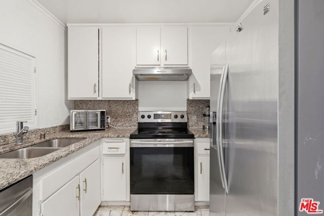 10751 Wilshire Boulevard 1206, Los Angeles, CA 90024