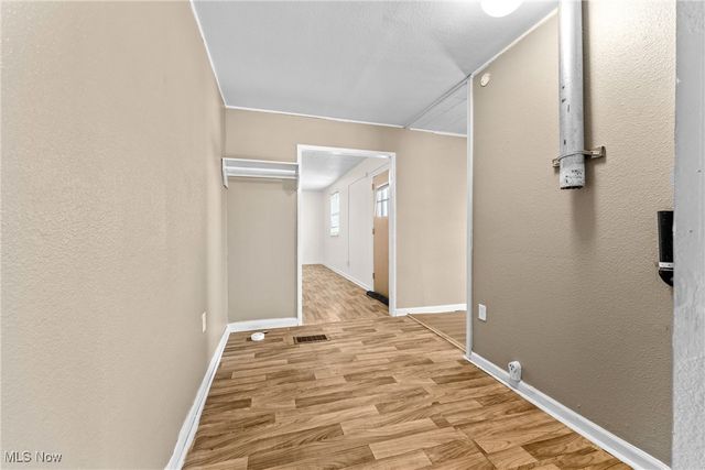 2103 Bollinger Avenue NE, Canton, OH 44705