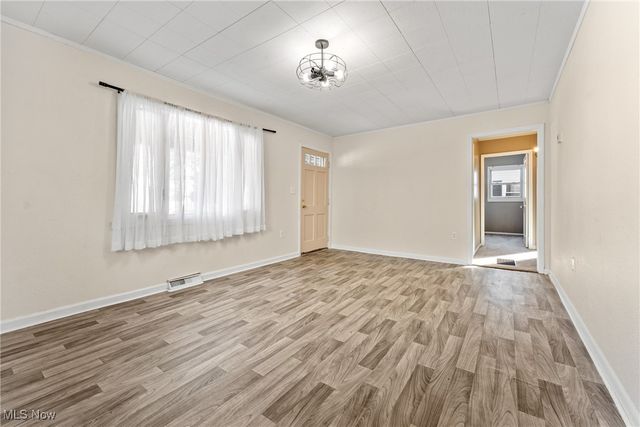 2103 Bollinger Avenue NE, Canton, OH 44705