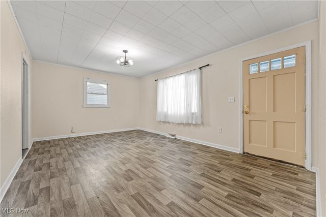 2103 Bollinger Avenue NE, Canton, OH 44705