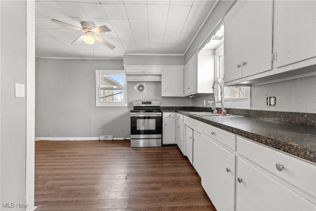 2103 Bollinger Avenue NE, Canton, OH 44705