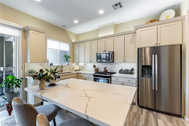 10332 Addie De Mar Lane, Las Vegas, NV 89135