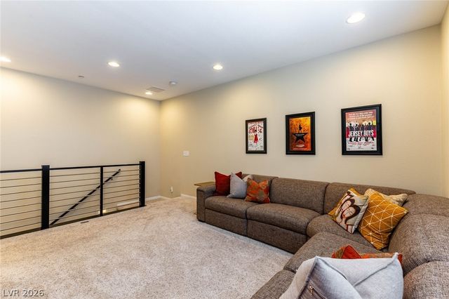 10332 Addie De Mar Lane, Las Vegas, NV 89135
