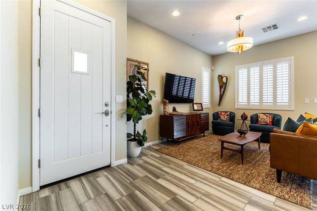 10332 Addie De Mar Lane, Las Vegas, NV 89135