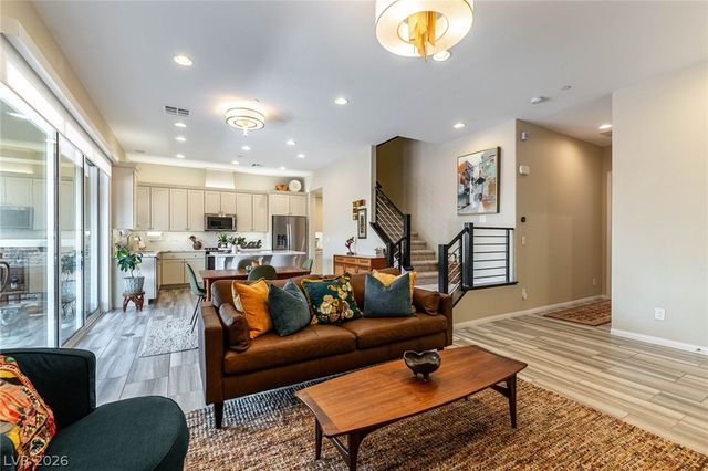 10332 Addie De Mar Lane, Las Vegas, NV 89135