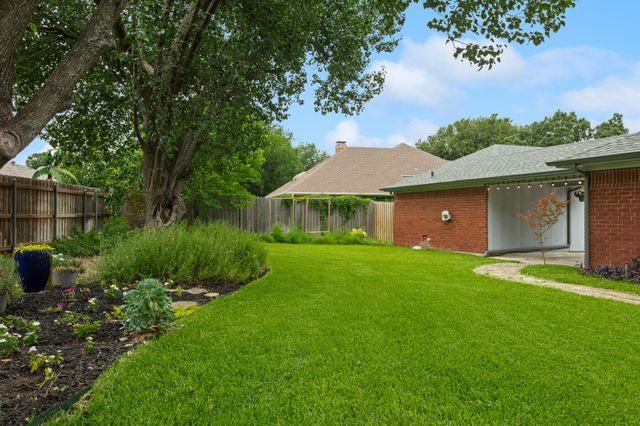 1416 Spyglass Drive, Mansfield, TX 76063