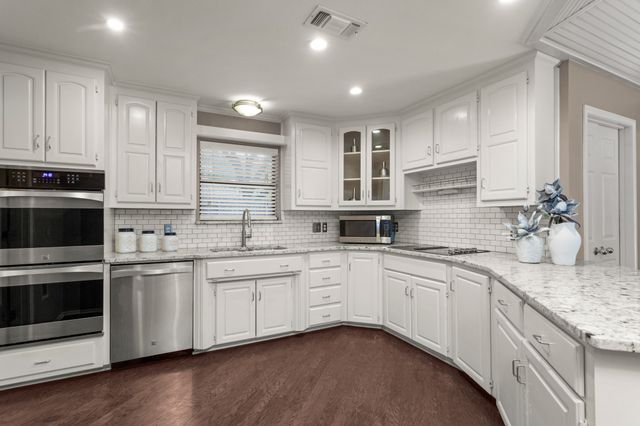 1416 Spyglass Drive, Mansfield, TX 76063