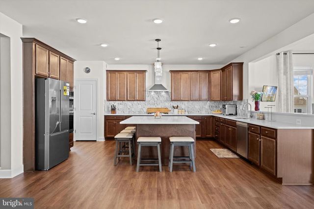 8690 BELLE GROVE WAY, Manassas, VA 20110