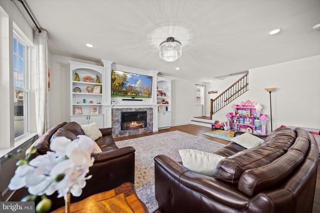 8690 BELLE GROVE WAY, Manassas, VA 20110