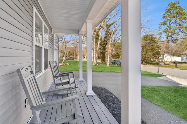 164 Chestnut Street, Mount Sinai, NY 11766