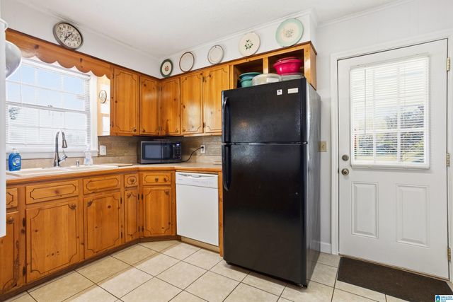 3710 EBELL ROAD, Oneonta, AL 35121